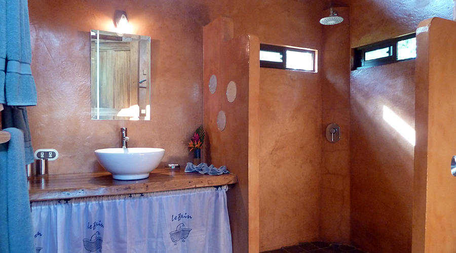 B&B, zone nord du Costa Rica, climat agrable - Une des nombreuses salles de bain