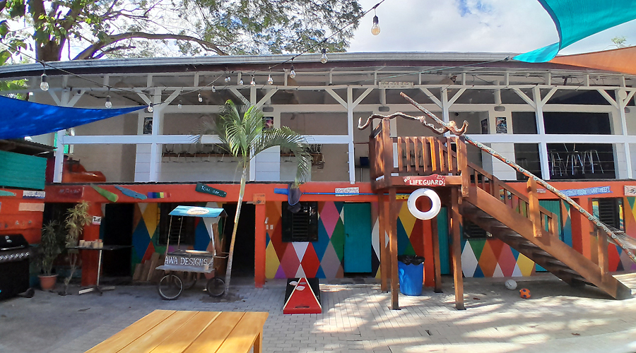 Costa Rica - Guanacaste - Hotel prs de la plage - Naranjo Hotel - Bar au second tage