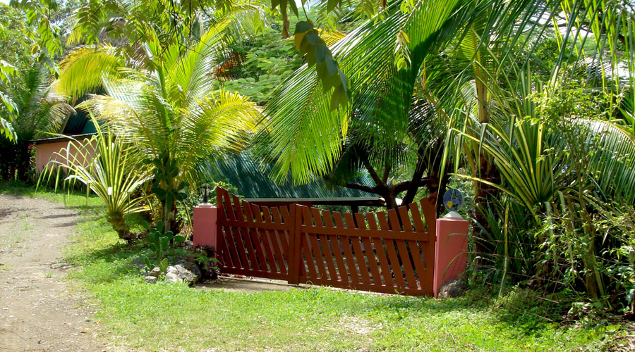 Entrée de la propriété de 7.000 m², Playa Carillo, proche Samara, Costa Rica