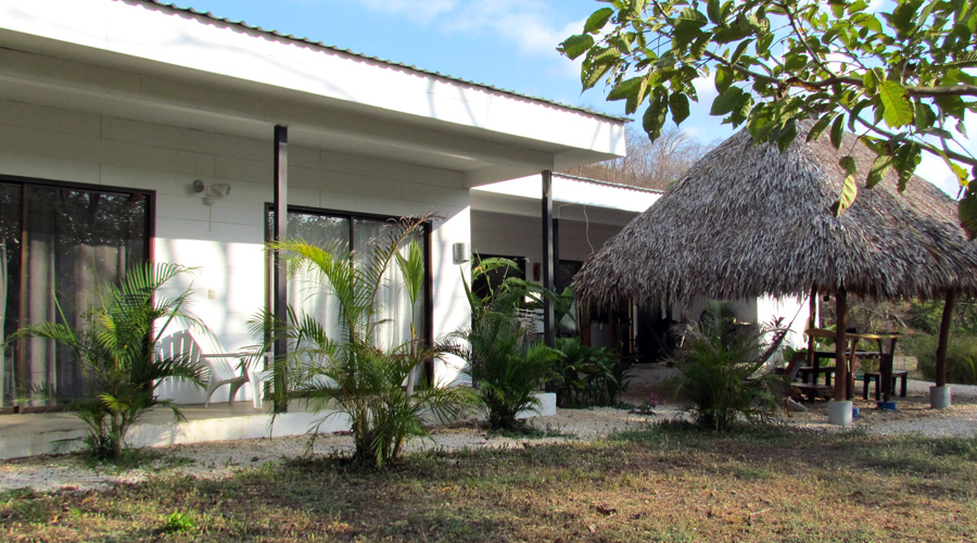 Aperçu de la façade et du rancho typique du Costa Rica