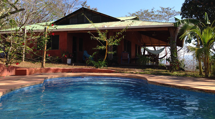La piscine, sur le côté de la maison, sud de Tamarindo, Costa Rica