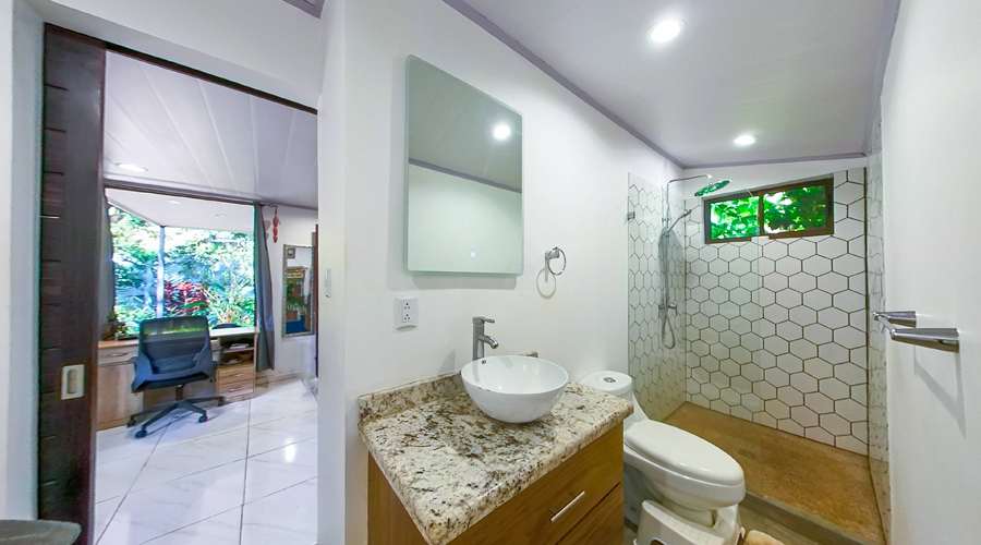 Costa Rica, Guanacaste, Nosara, villa 3 chambres - Salle de bain de la chambre principale