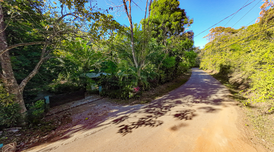 Costa Rica - Guanacaste - Ostional - Casa en Flor - La route qui mène à la propriété