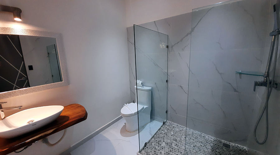 Costa Rica - Potrero - Casa Celestial - Maison - Intrieur - Chambre 3 - Salle de Bains - Vue 1