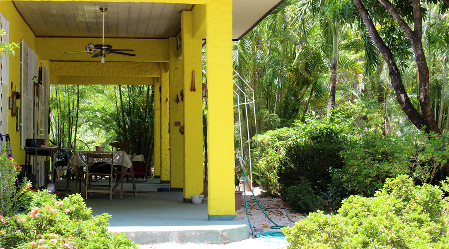 Costa Rica - Guanacaste - Samara - Grande maison 5 ch & 3 sdb - La terrasse donnant sur le jardin
