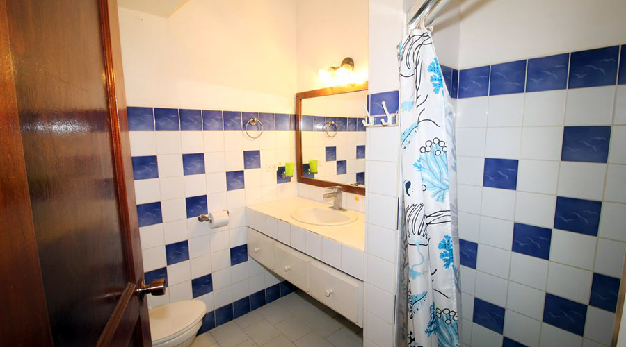 Costa Rica - Guanacaste - Samara - Condo SAM Acceso a Playa - La salle de bain de la chambre 1