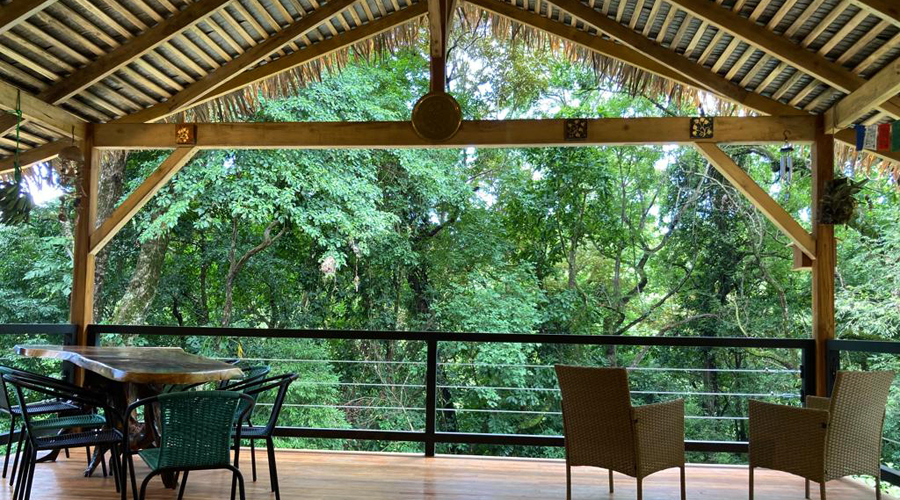Costa Rica - Guanacaste - Pninsule Nicoya - Samara - Pura Natural - La terrasse de la maison principale
