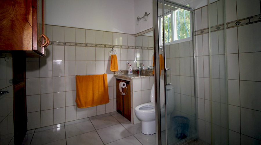 Costa Rica - Guanacaste - Samara - Villa Techo Azul - Maison principale - Salle de bain 2