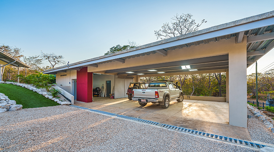 Costa Rica - Guanacaste - Playa Negra - Villa Rancho Coco - Ext�rieur - Garage - Vue 1