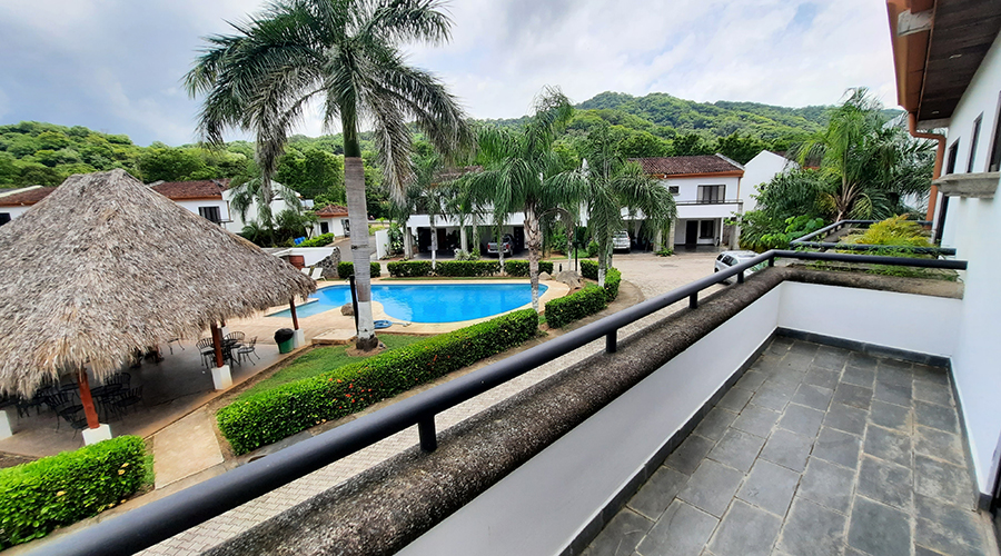 Costa Rica - Guanacaste - Tamarindo - Condo TAM ES - Etage - Chambre principale - vue depuis le balcon