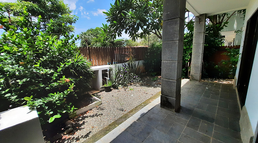 Costa Rica - Guanacaste - Tamarindo - Condo TAM ES - Jardin arrire - vue 1