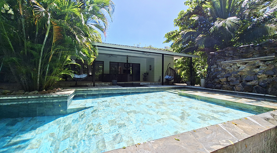 Costa Rica - Guanacaste - Tamarindo - Villa Panama - Ext�rieur - Piscine - Vue 3