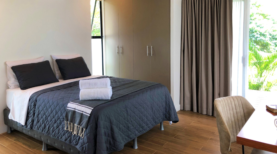 Costa Rica, Guanacaste, Villareal, Villa Perico, ZEN, du style - Chambre principale - Vue 1