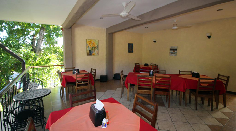 Costa Rica - Htel Bar Restaurant - HBR 7/70 - Le restaurant haut - Vue 2