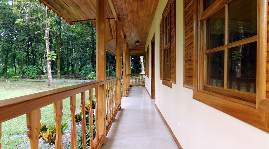 Costa Rica - Province de Limon, Cahuita - Casa Caribe - L'entrée de ma maison