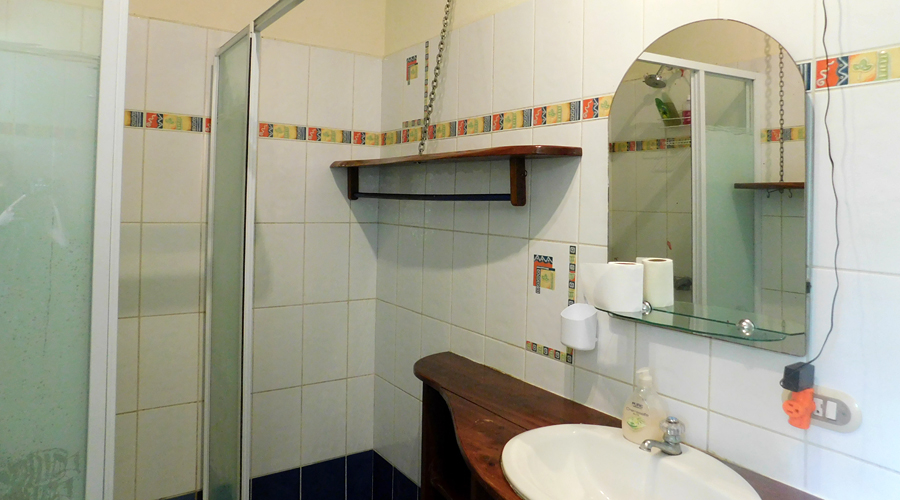 Costa Rica - Limon - Cahuita - Casa Serenidad - La salle de bain