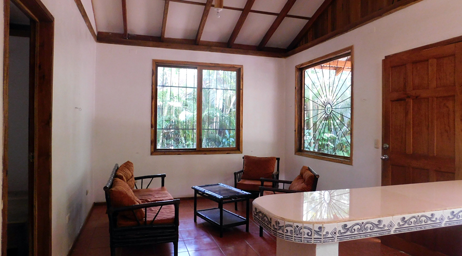 Costa Rica - Cahuita - Petite maison 1 chambre - Le salon - Vue 1