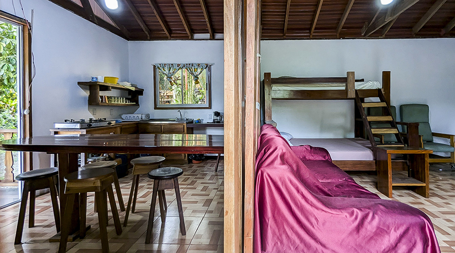 Costa Rica - Cahuita - Casa Bamb - Cabina  - Cuisine et chambre