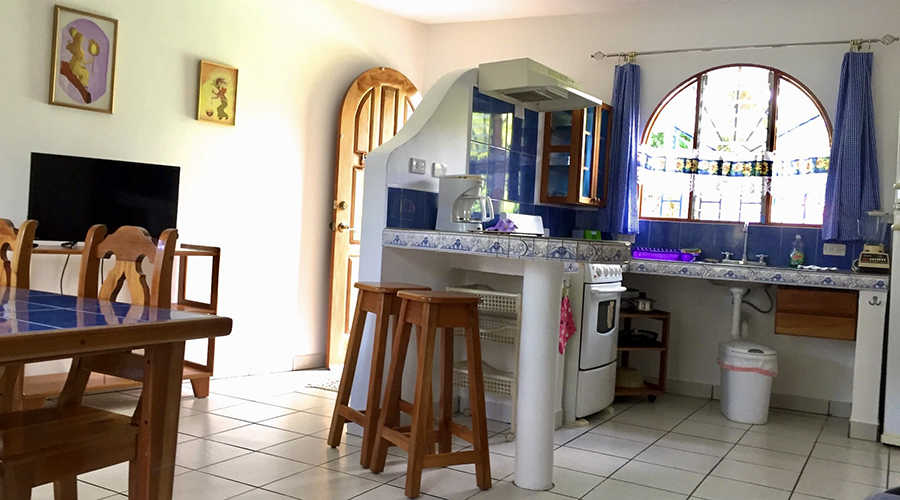 Costa Rica - Province de Puntarenas - Jaco - Htel - Appartement 2 - Cuisine - vue 1