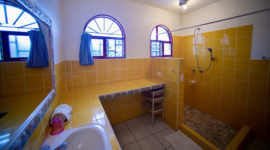 Costa Rica - Province de Puntarenas - Jaco - Htel - Appartement 2 - Salle de bain