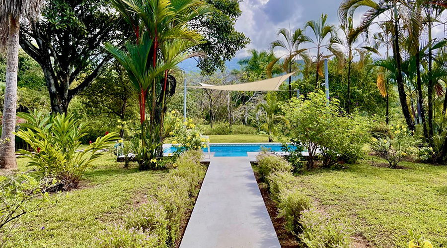 Costa Rica - Ojochal - Appartements Colibri 1 + 1 - Piscine - vue 1