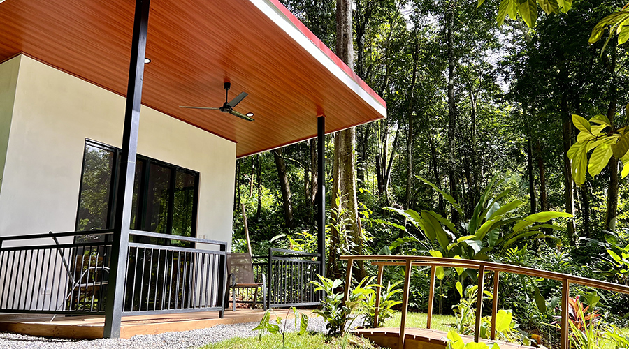 Costa Rica - Osa - Bahia Ballena - Ojochal - Casa Ventanas 1 + 1 - Cabina - Extrieur - vue 4