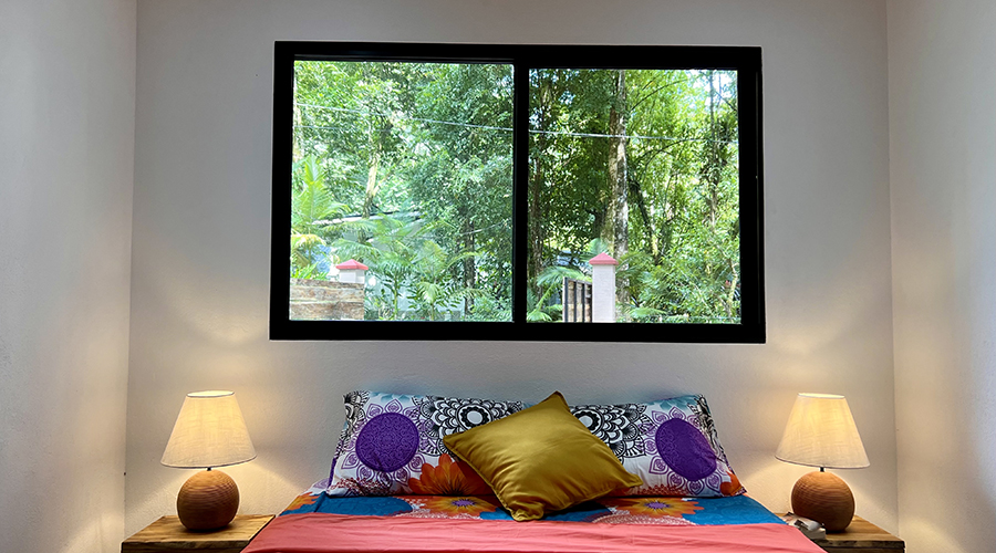 Costa Rica - Osa - Bahia Ballena -Ojochal - Casa Ventanas 1 + 1 - Chambre 2 - vue 1
