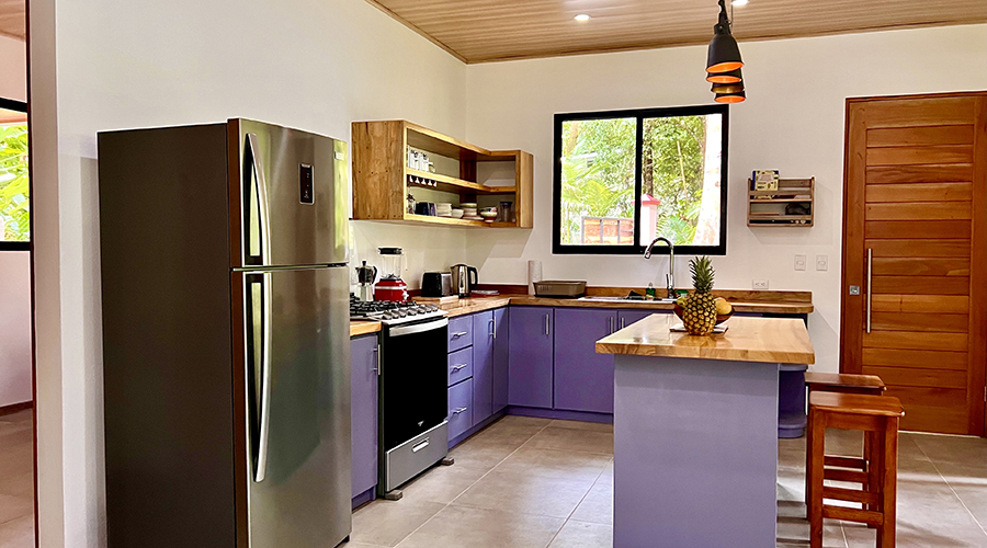 Costa Rica - Osa - Bahia Ballena -Ojochal - Casa Ventanas 1 + 1 - Cuisine - vue 1
