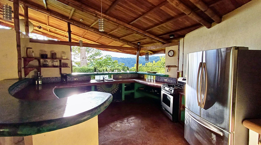 Costa Rica - Osa - Puerto Corts - Maison Oasis - Cuisine - vue 1