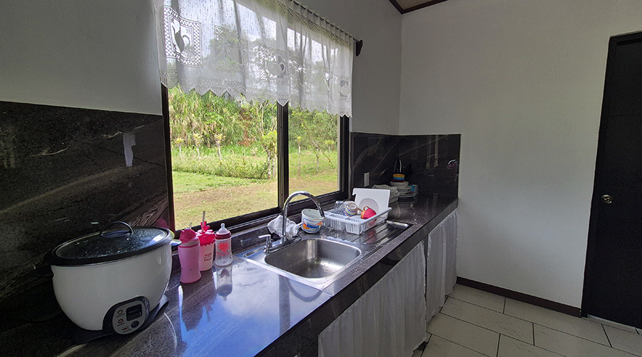 Costa Rica - Coto Brus - San Vito - Casa Bonita - Cuisine - vue 2