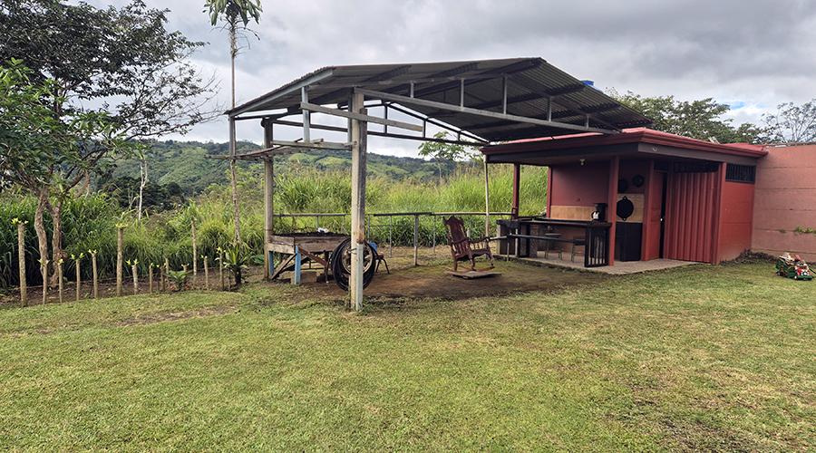 Costa Rica - San Vito de Coto Brus - Casa Orotina - Bodega - vue 2
