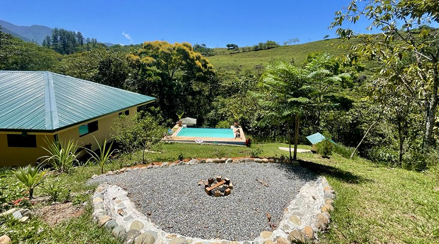 Costa Rica - San Isidro - San Ignacio - Ferme en Permaculture - Maison - vue 2