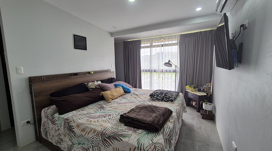 Costa Rica - Perez Zeledn - San Isidro De El General - Casa Rosario - Etage - Chambre 3 - vue 1