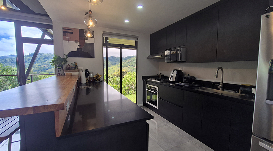 Costa Rica - Perez Zeledn - San Isidro De El General - Casa Rosario - La cuisine - vue 1