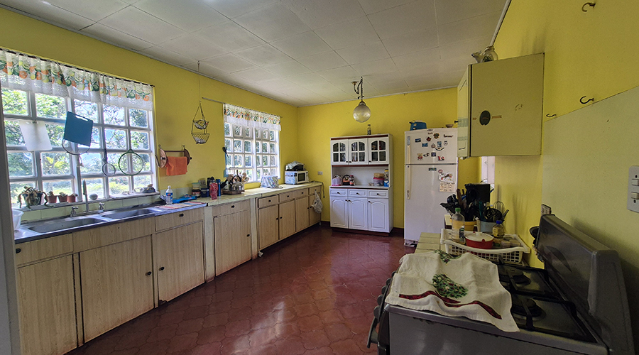 Costa Rica - San Isidro de El General - Casa Los Chiles - Cuisine - vue 1