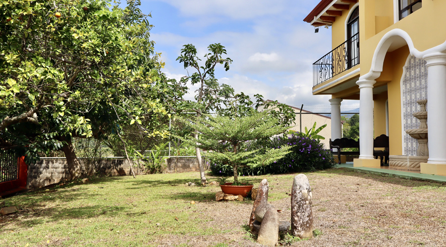 Costa Rica, Perez Zeledon - San Isidro - Villa Moraven - Jardin