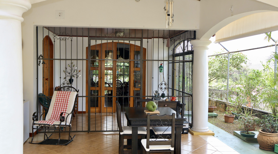 Costa Rica, Perez Zeledon - San Isidro - Villa Moraven - Terrasse 1