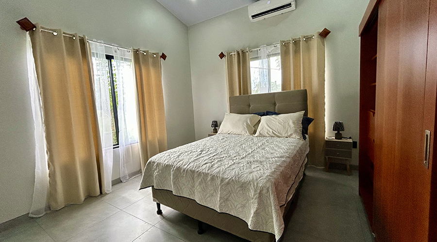 Costa Rica - Puntarenas - Coronado - Casa Linda - Maison - Int?rieur - Chambre 2 - Vue 1
