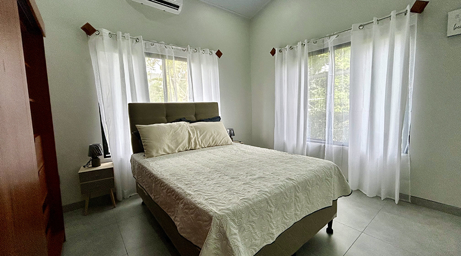 Costa Rica - Puntarenas - Coronado - Casa Linda - Maison - Int?rieur - Chambre 2 - Vue 2