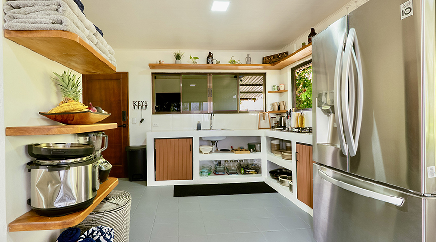 Costa Rica - Puntarenas - Hatillo - Villa Paraiso - Intrieur - Villa - Cuisine - Vue 2