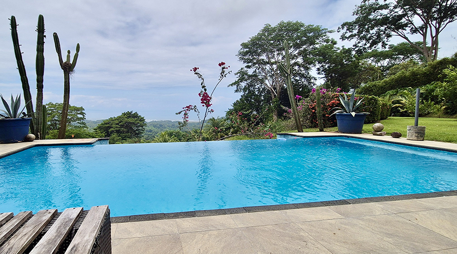 Costa Rica - Osa - Bahia Ballena - Ojochal - Casa Bella Vista - La Piscine - vue 5