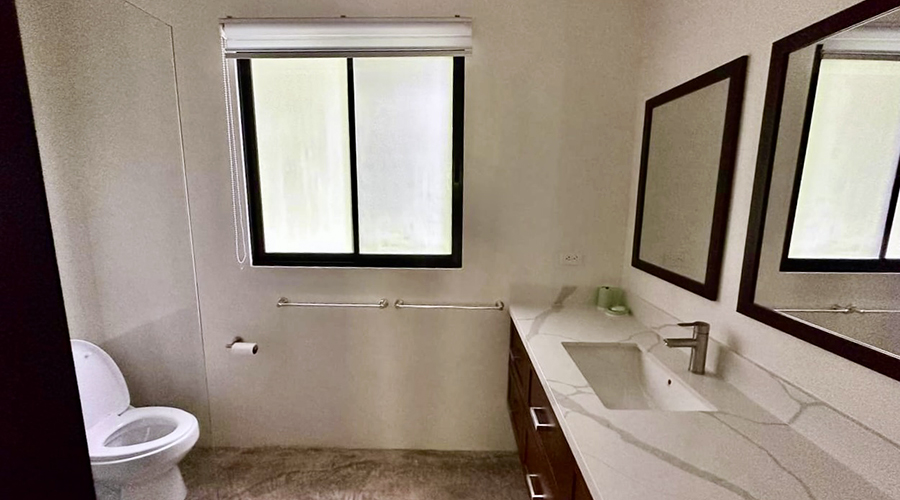 Costa Rica - Ojochal - Casa Del Rio - Intrieur - Salle De Bain - Vue 2