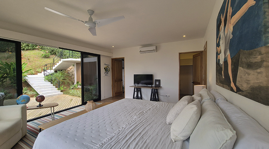 Costa Rica - Ojochal - Villa Perezoso - Niveau Infrieur - Master Bedroom - Vue 3