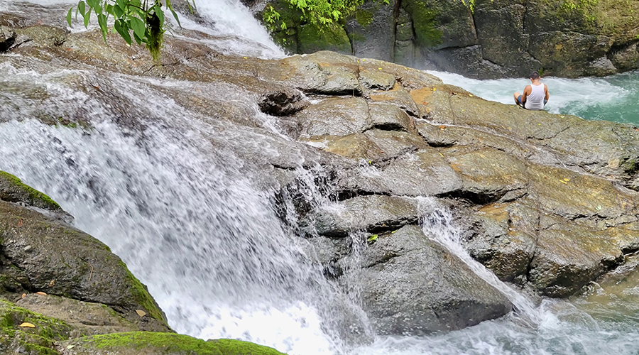 Costa Rica - Puntarenas - Portalon - Finquita Portalon - Rivi�re - Vue 4