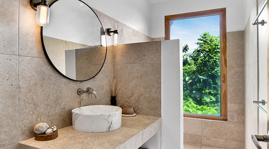 Costa Rica - Puntarenas - Santa Teresa - Villa Pacifico - Int�rieur - Guesthouse - SDB - Vue 1
