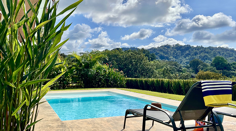 Costa Rica - Puntarenas - Tres Rios - Casa Moderna - Maison - Extrieur - Piscine - Vue 2