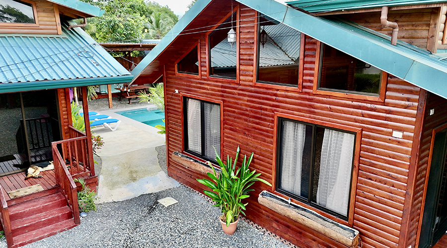 Costa Rica - Osa - Bahia Ballena - Cabinas Bahia 1+1 - Cabina 2 - Extrieur