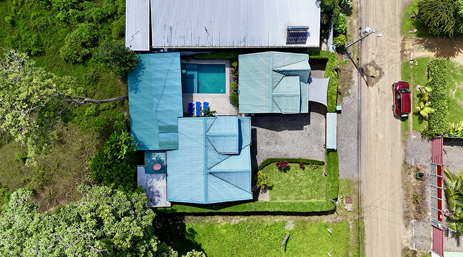 Costa Rica - Osa - Bahia Ballena - Cabinas Bahia 1+1 - Drone - vue 2