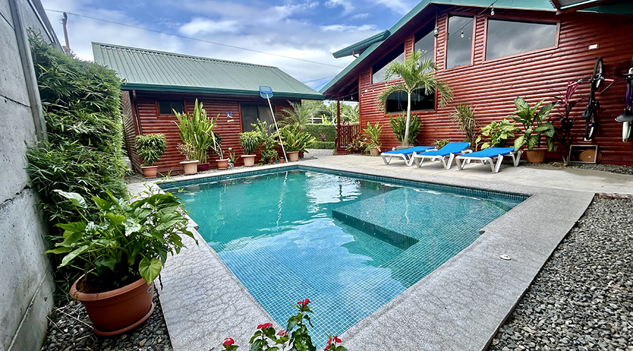 Costa Rica - Osa - Bahia Ballena - Cabinas Bahia 1+1 - Piscine - vue 3
