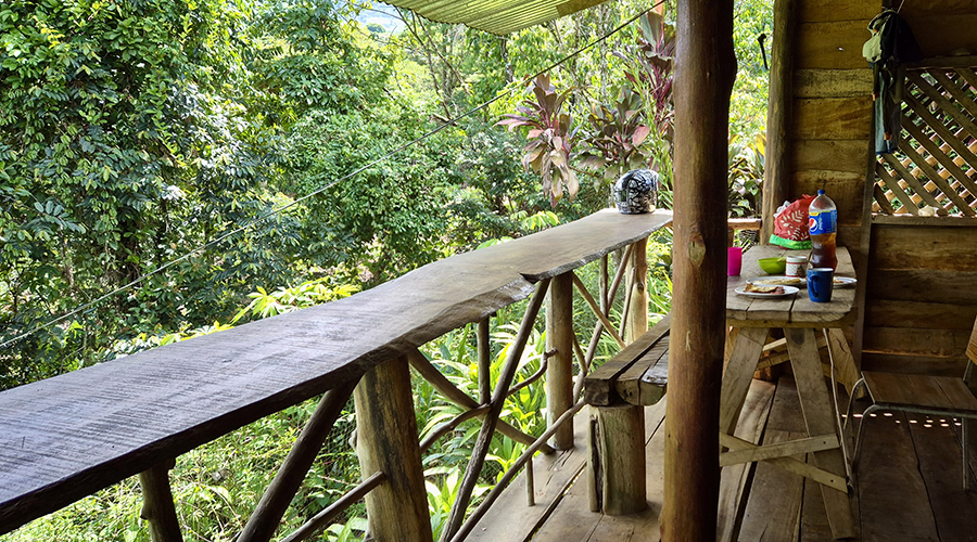 Costa Rica, San Isidro, San Pedro - Finca Porras - La maisonnette - La terrasse - vue 2
